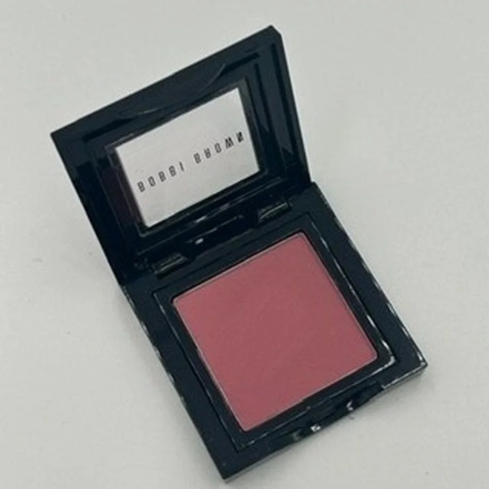 Bobbi Brown Blush Women‎ 0.13oz Desert Pink 18 NIB Matte Powder Cheek Color